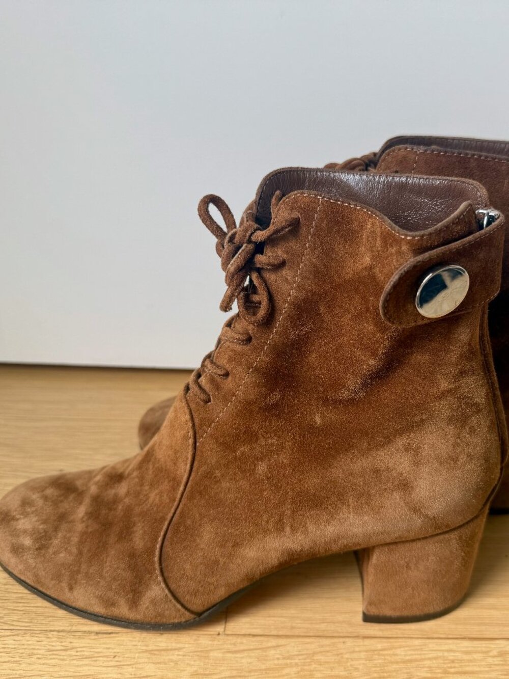 Gianvito Rossi Suede Finlay Mid Bootie Size 36